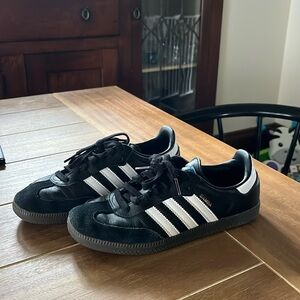 Adidas sambas